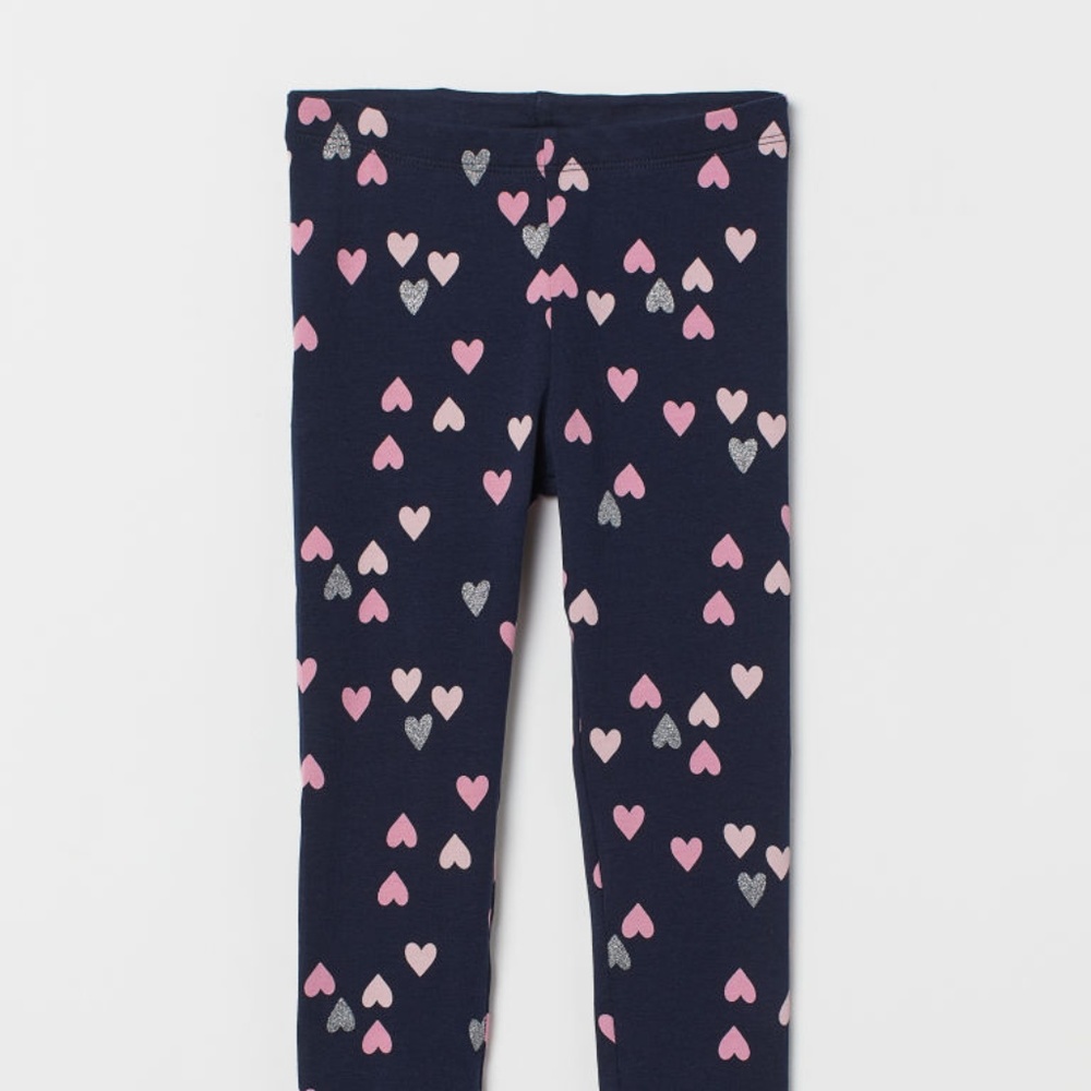 BLACK HEART LEGGINGS